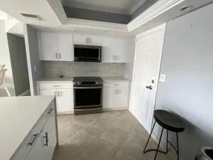 512a dining room