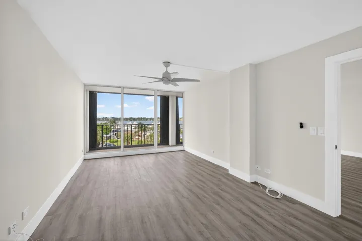 14-web-or-mls-5D1A1123