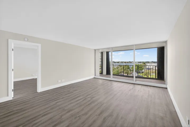 6-web-or-mls-5D1A1084