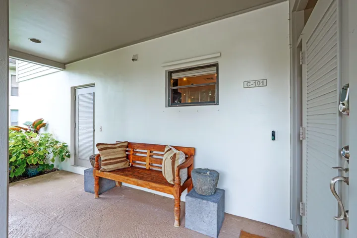 1-web-or-mls-A7401254