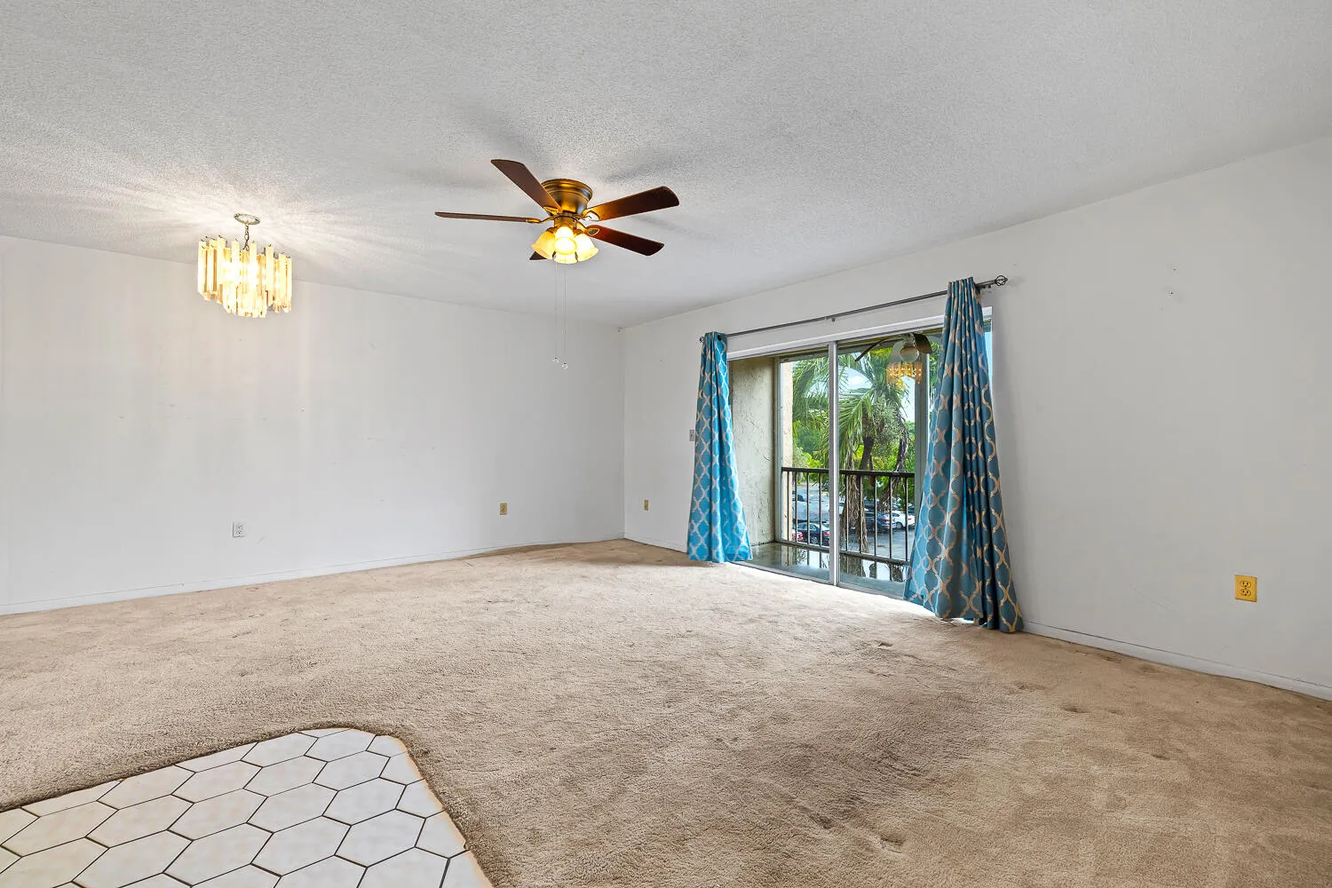 8260 SW 24th St APT 6310 North Lauderdal