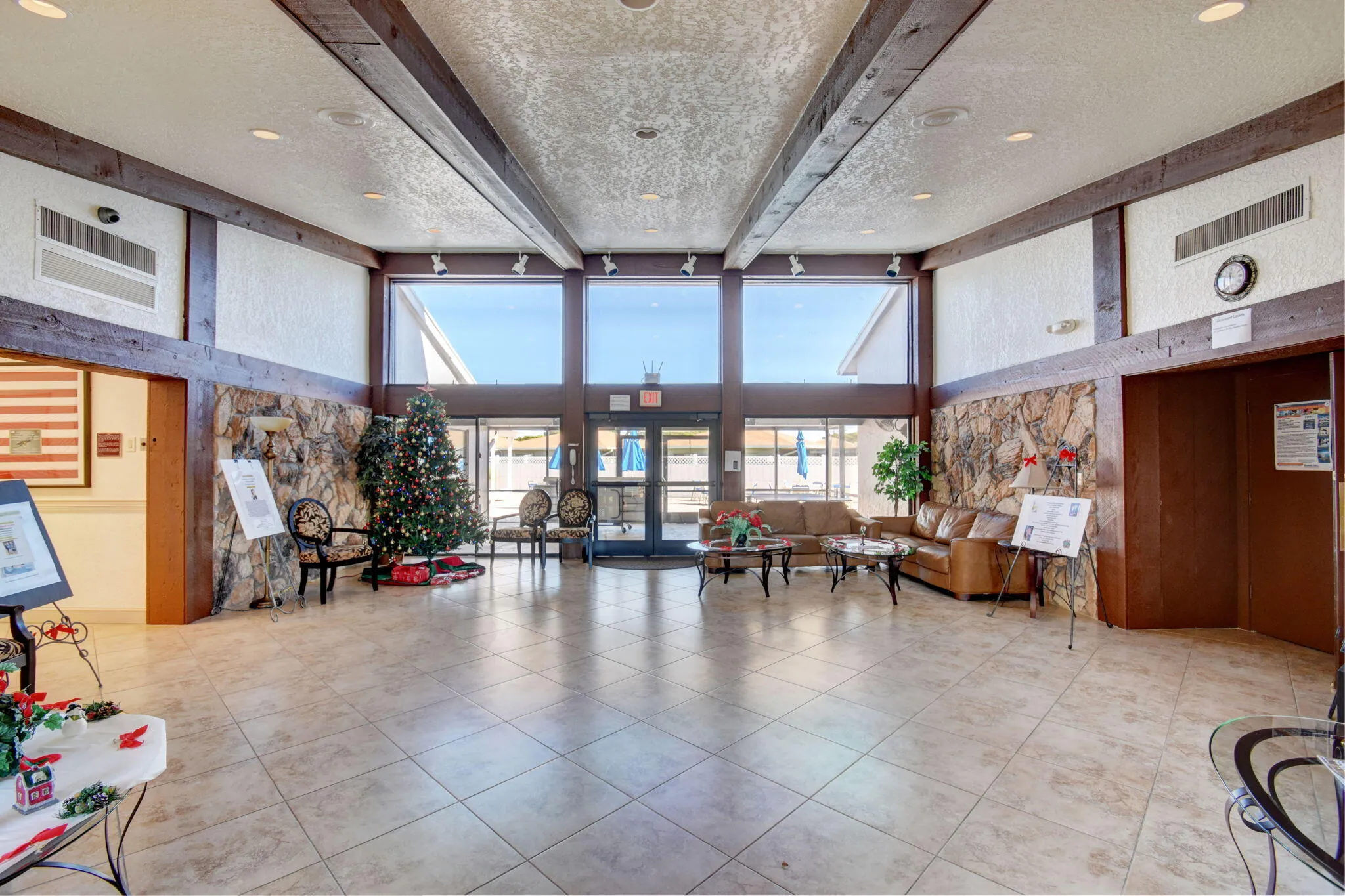55-web-or-mls-Camelot Village (3)