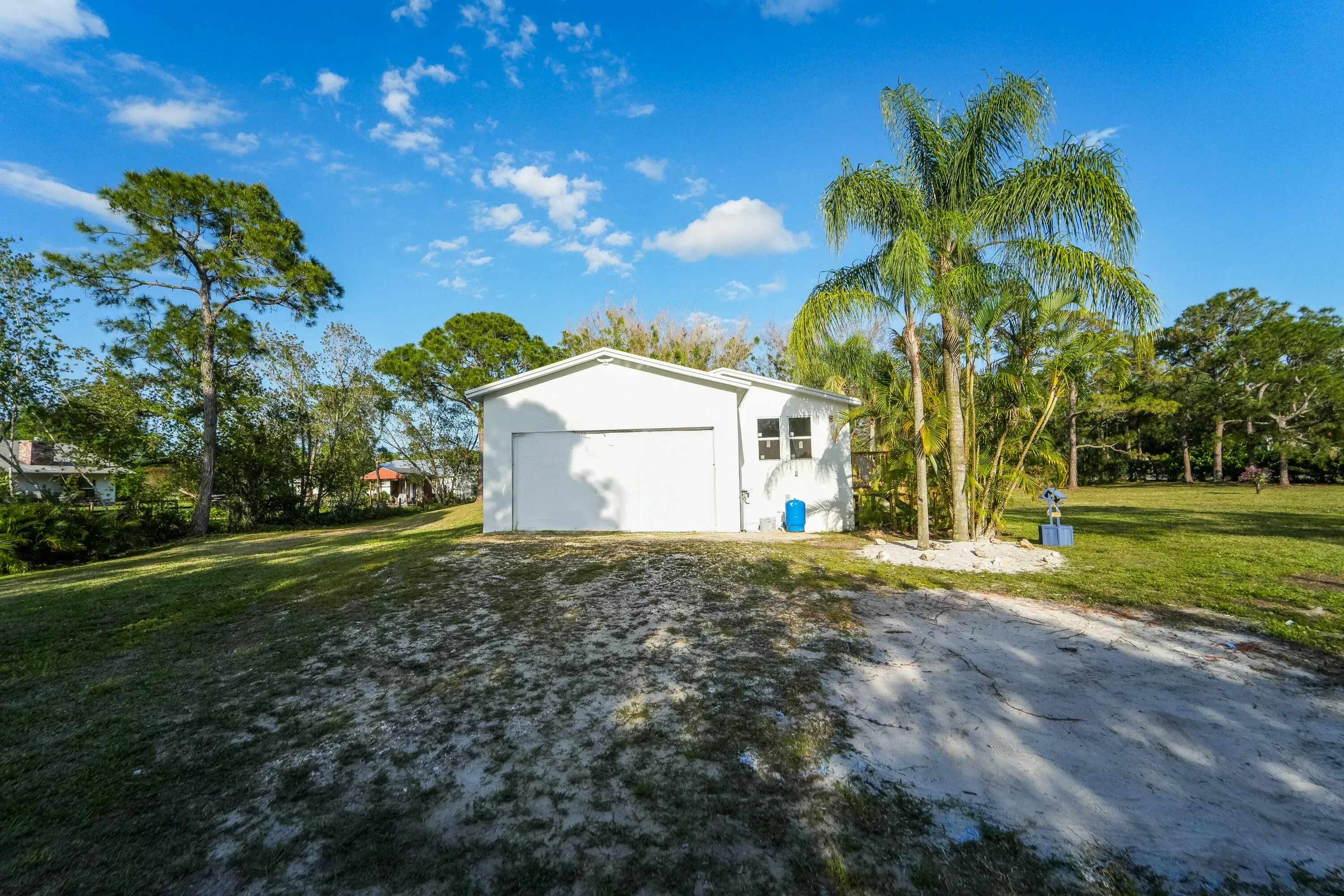 Property photo 35