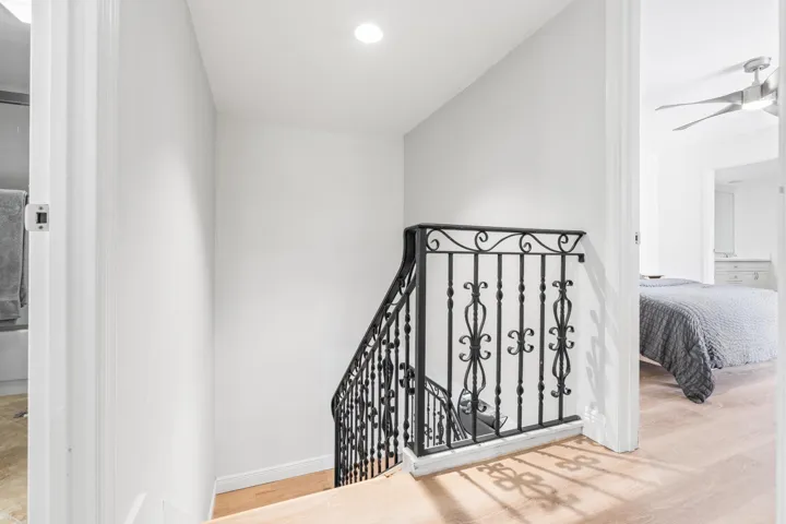 27_staircase