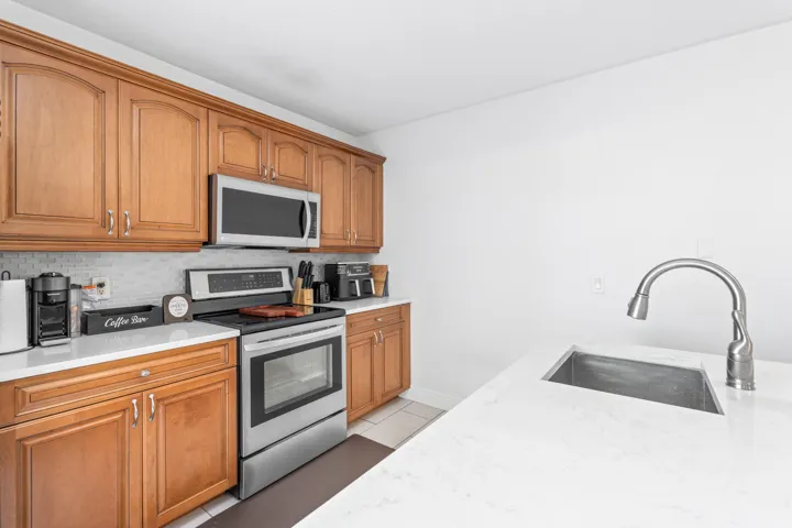 14_kitchen
