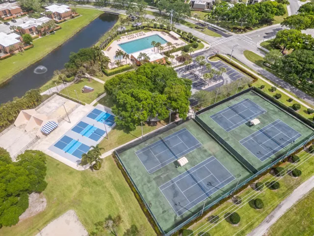 34_tennis-pickleball courts