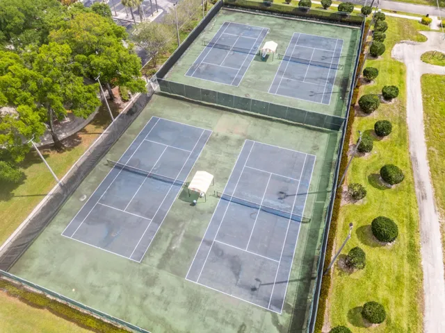 35_tennis court