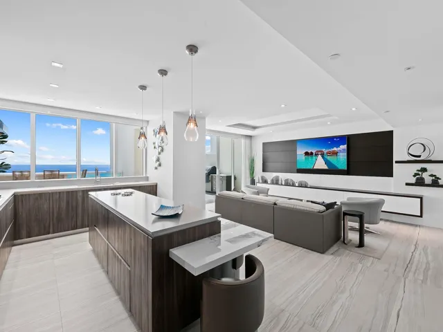 Kitchen/Family Area