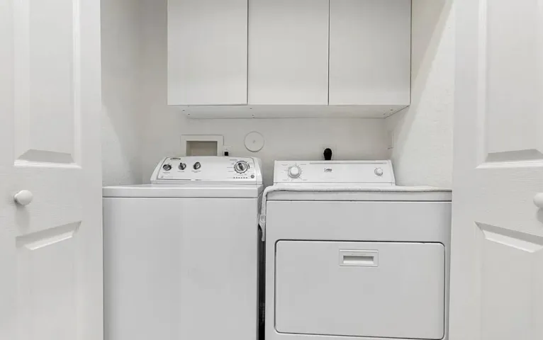 Washer & Dryer