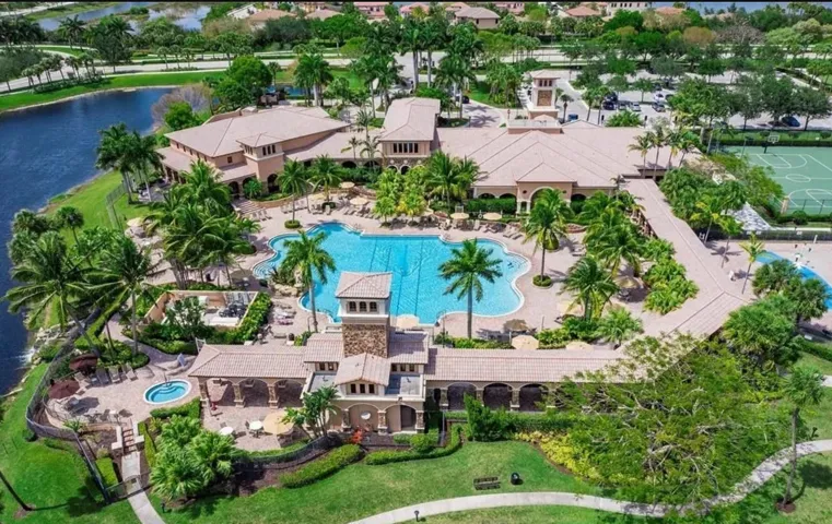This is one of our clubhouses, We have 2 resort size clubhouses which are included in this rental, you have full access to both of them as renters open daily from 6am to 10pm