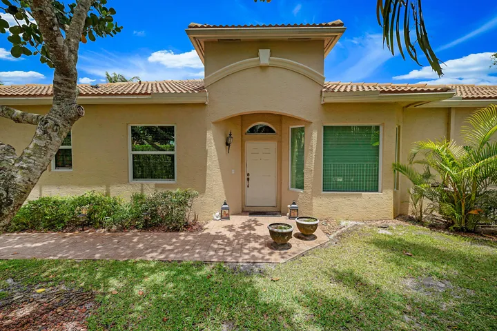 2568 Sandy Cay West-2