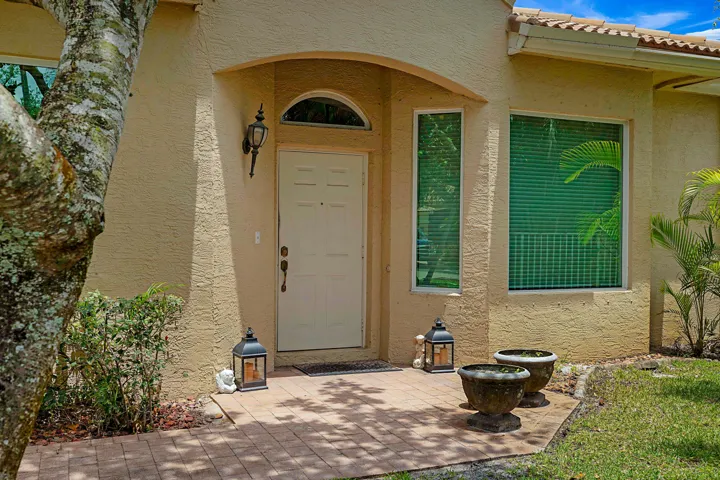 2568 Sandy Cay West-33