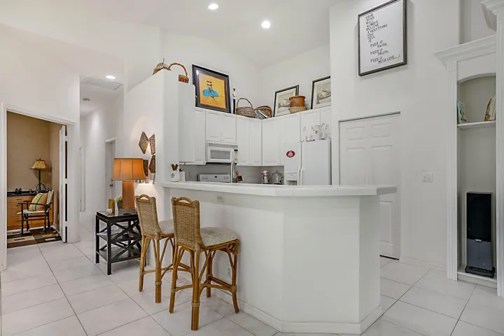 2568 Sandy Cay West-9