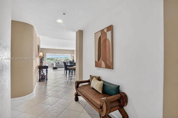 Corner apartment
