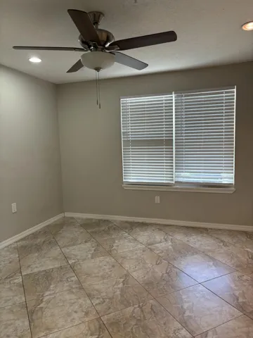 MASTERBEDROOM 2