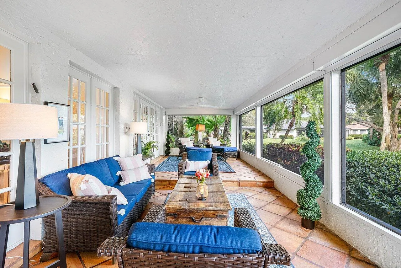 031-18BristolLane-BoyntonBeach-FL-33436-