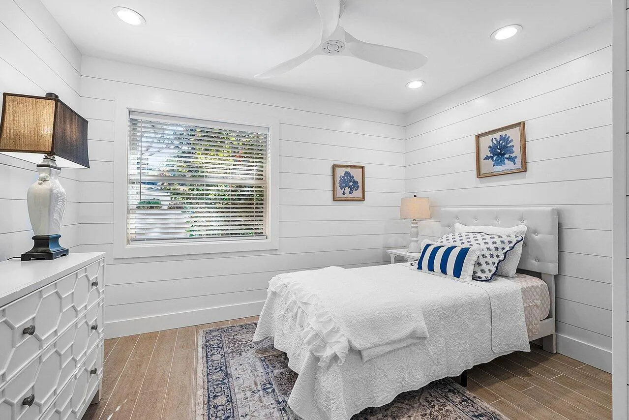 018-18BristolLane-BoyntonBeach-FL-33436-
