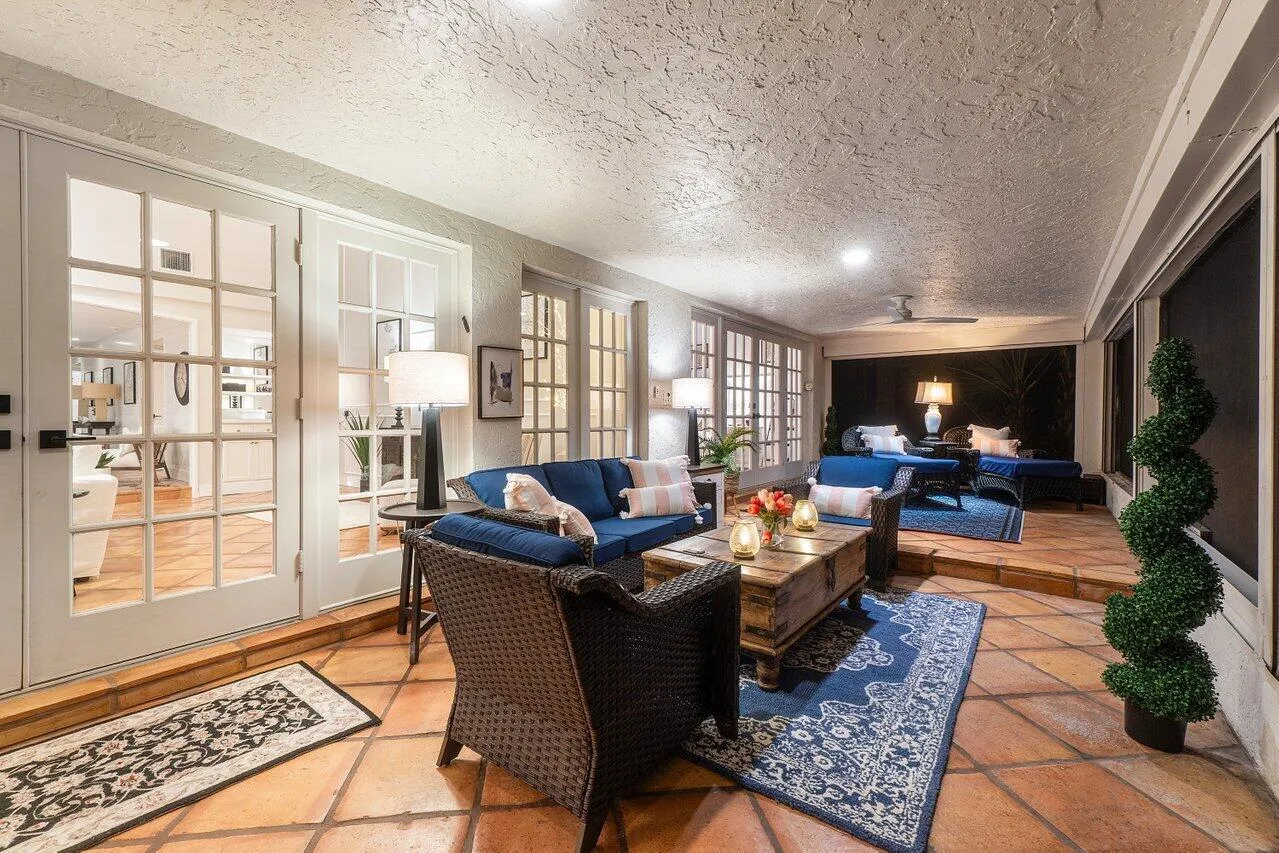 085-18BristolLane-BoyntonBeach-FL-33436-
