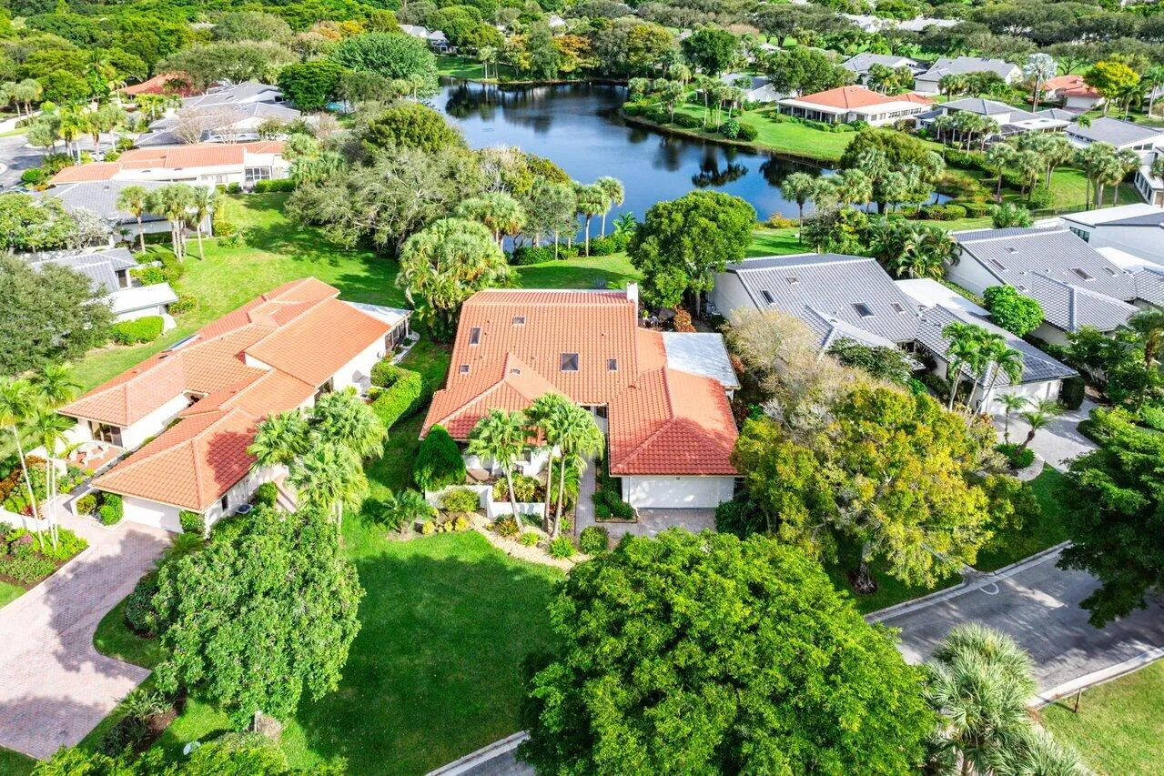 070-18BristolLane-BoyntonBeach-FL-33436-