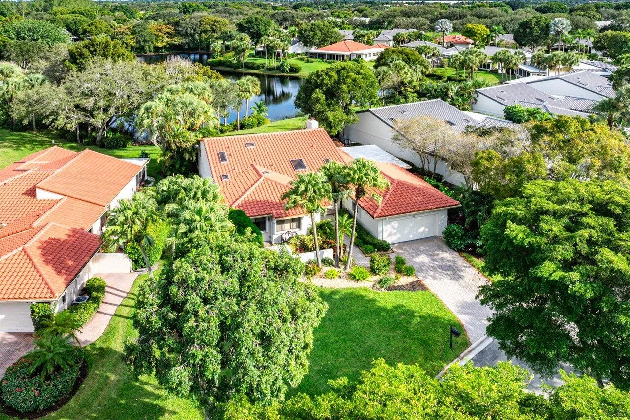 068-18BristolLane-BoyntonBeach-FL-33436-