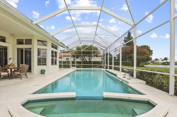 Pool & spa