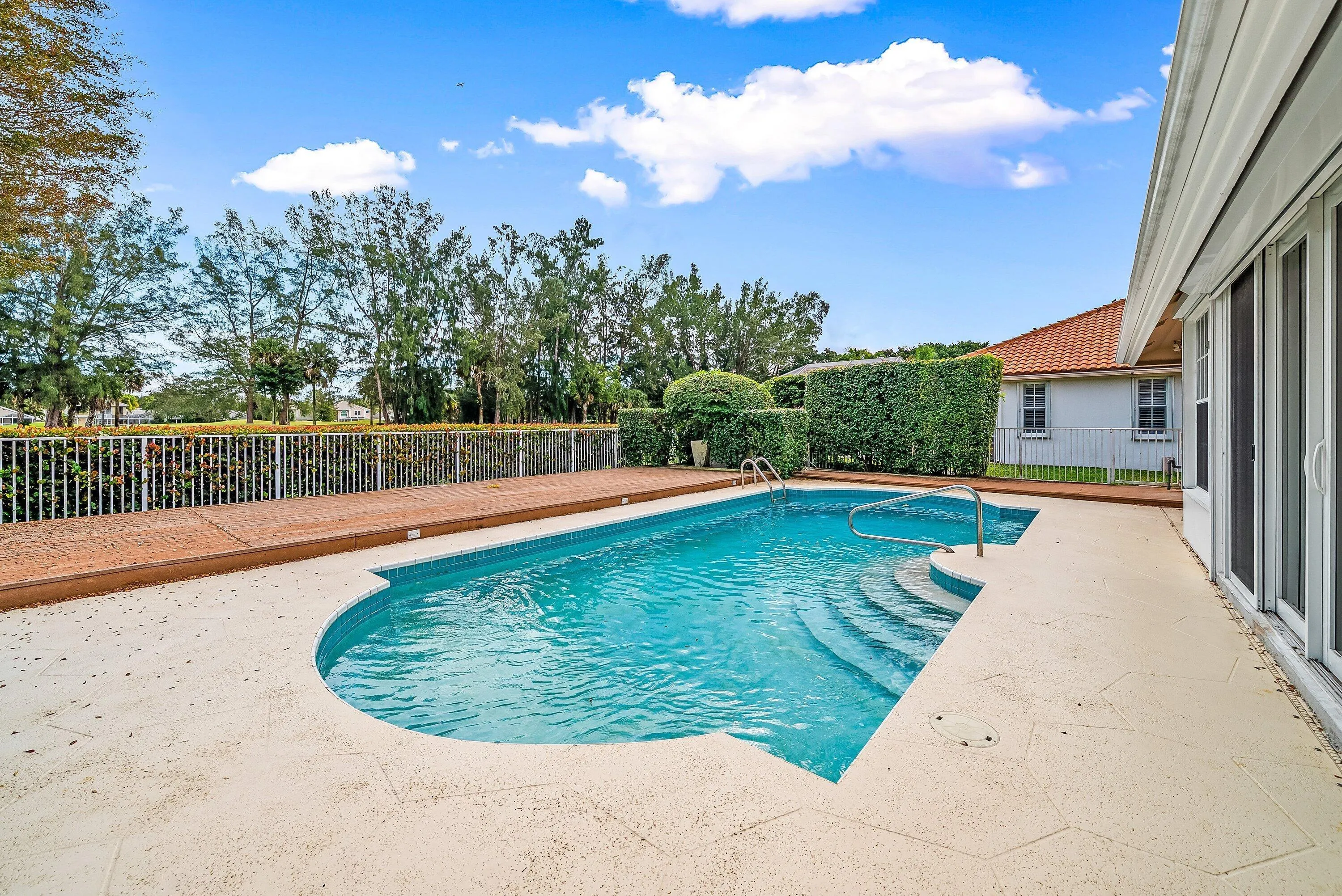 Property photo 43