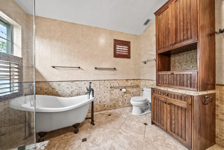 230 primary bath 3