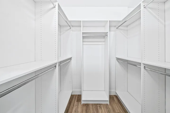 230 primary closet