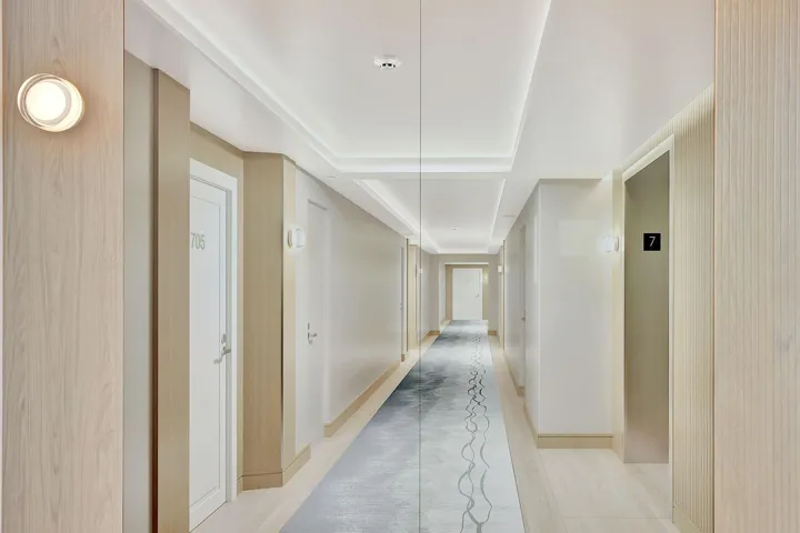 Display of future hallways