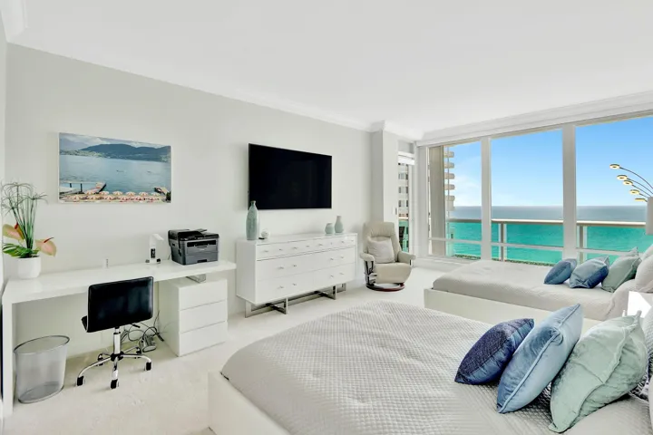 Guest Bedroom w/ Balcony Access