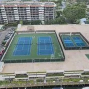 Porta Bella arial pickleball and tennis