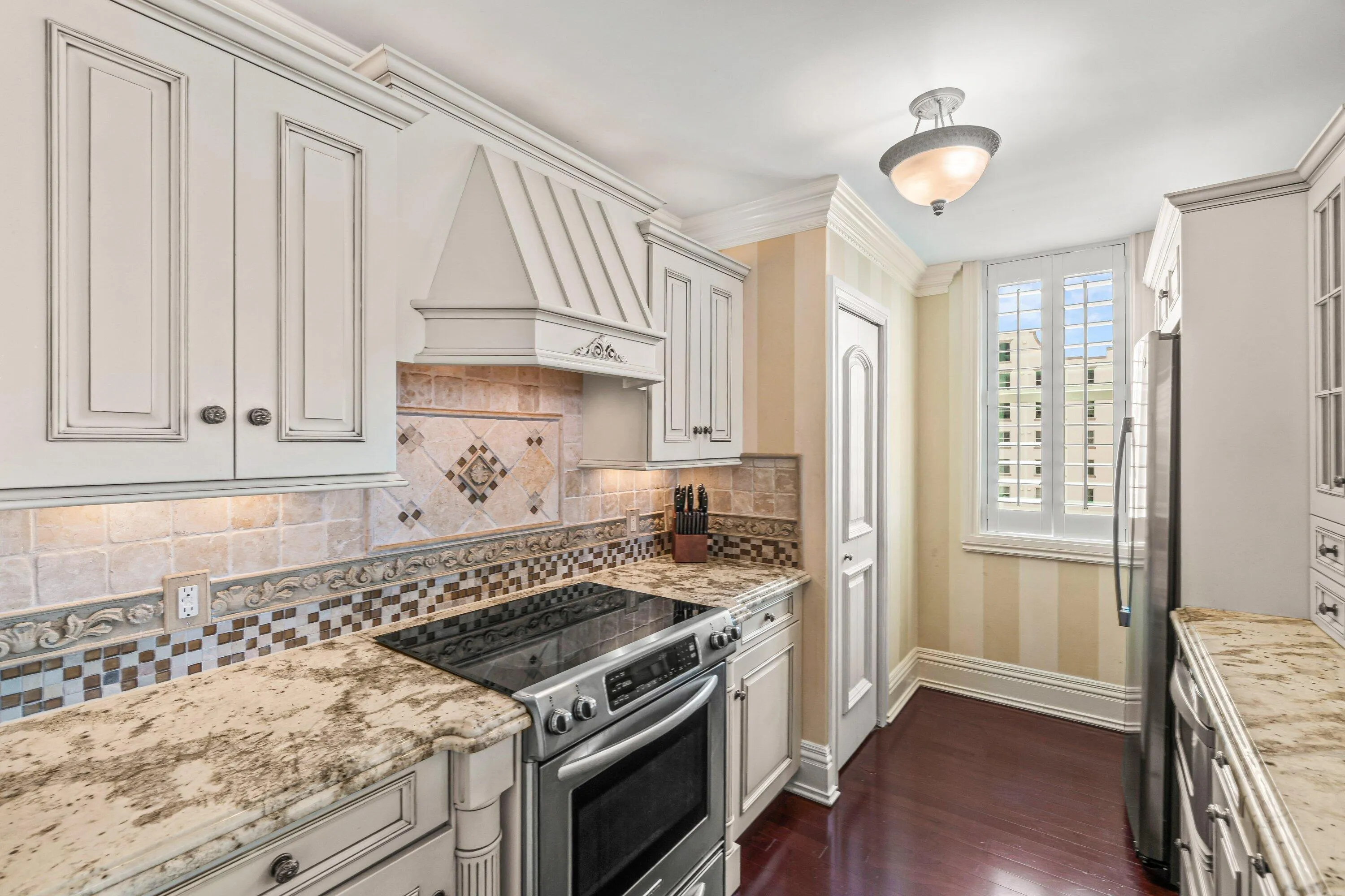 011-3594SouthOceanBoulevard-801-Highland