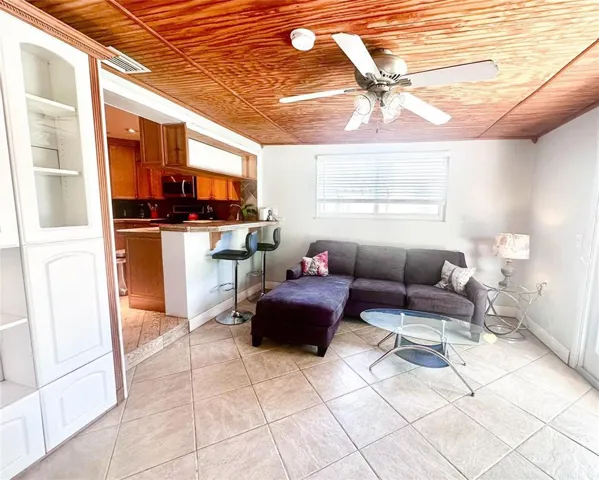 Family room, overlooking the pool.