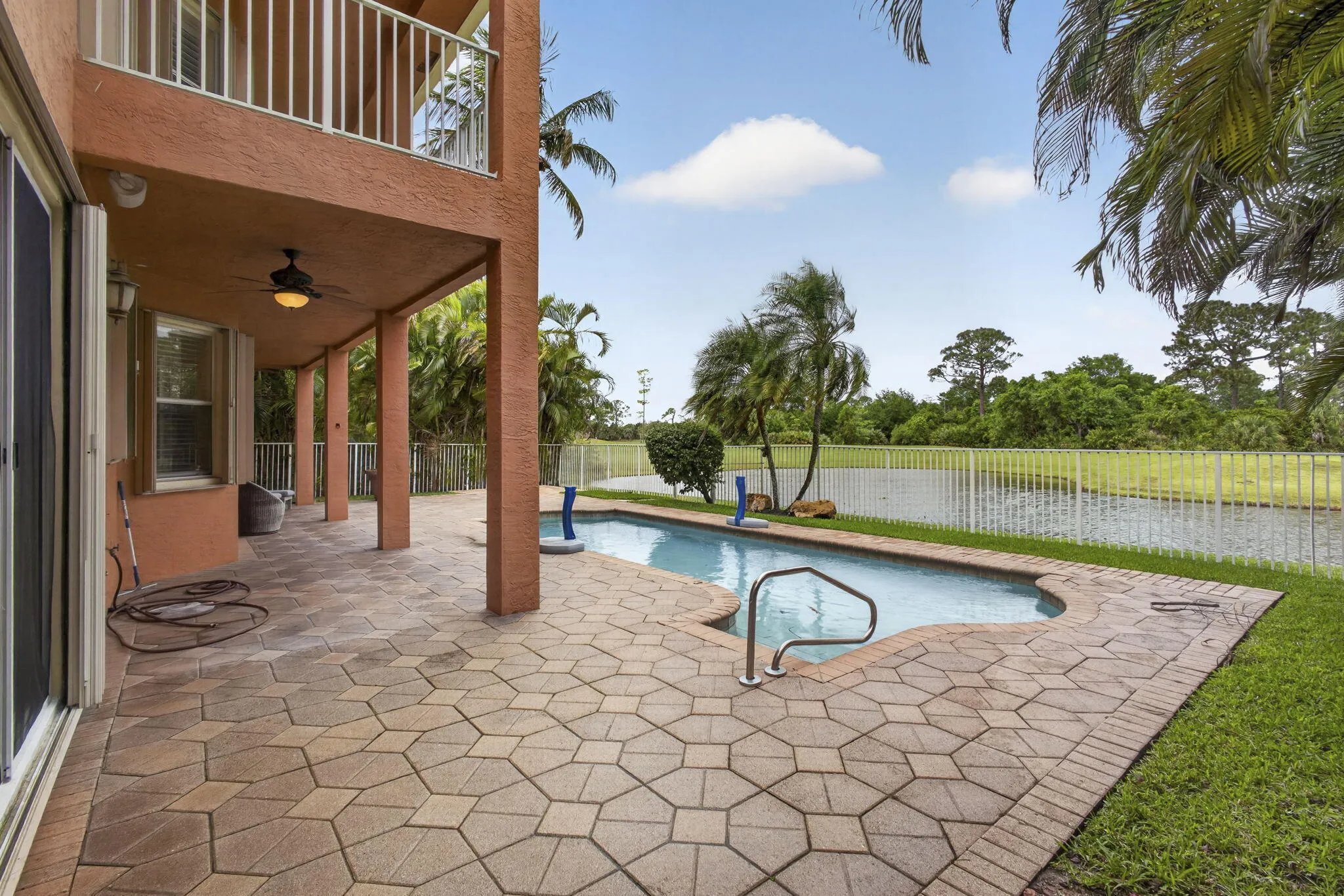Property photo 78