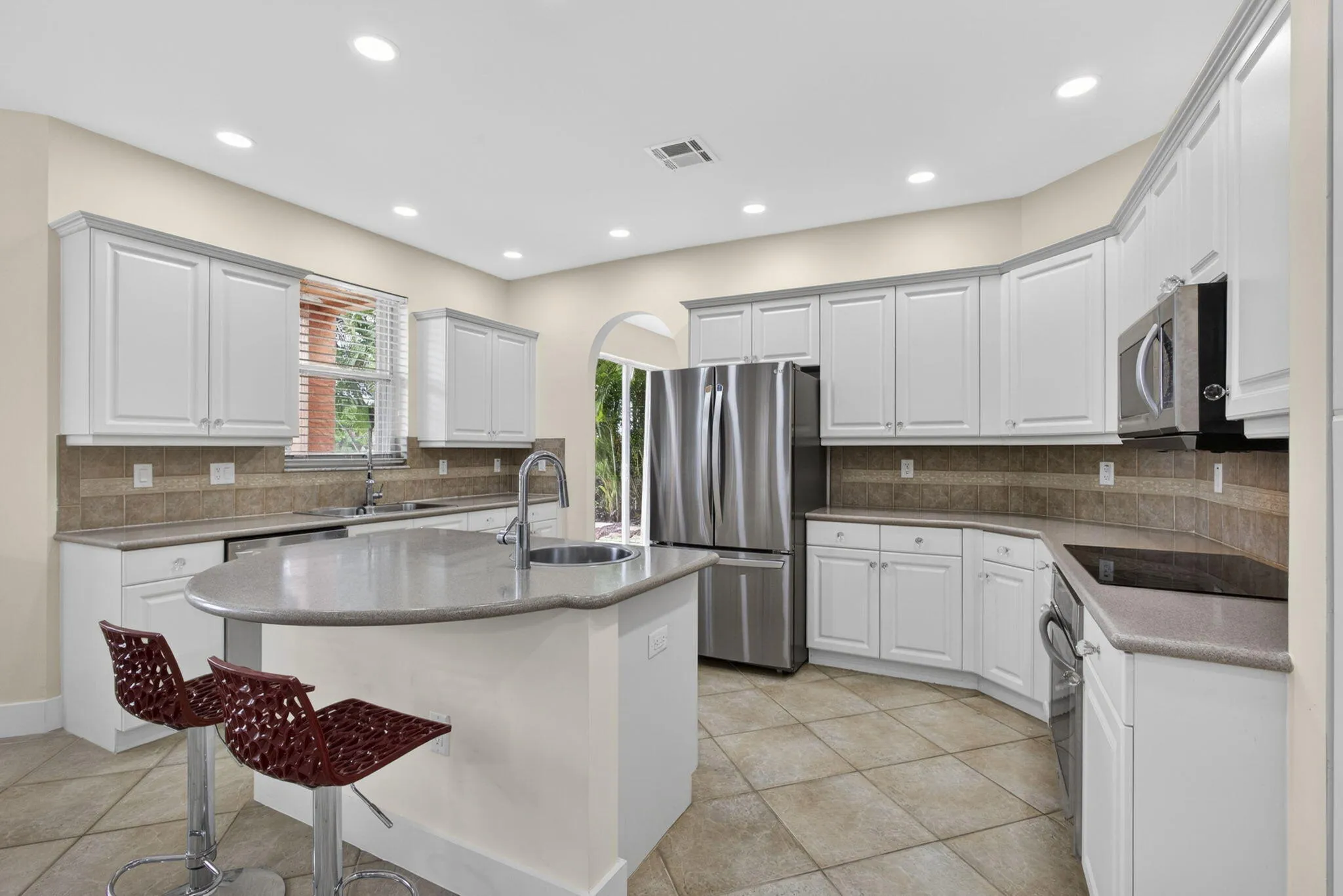 Property photo 31