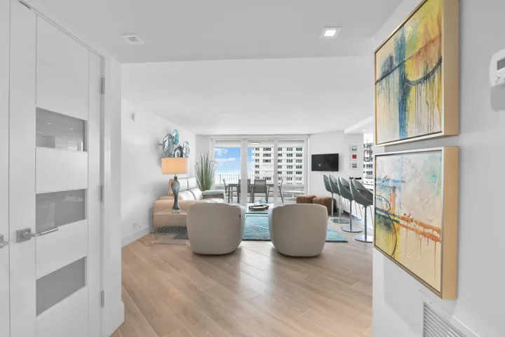 550 S OCEAN BLVD 1004, BOCA RATON - 44