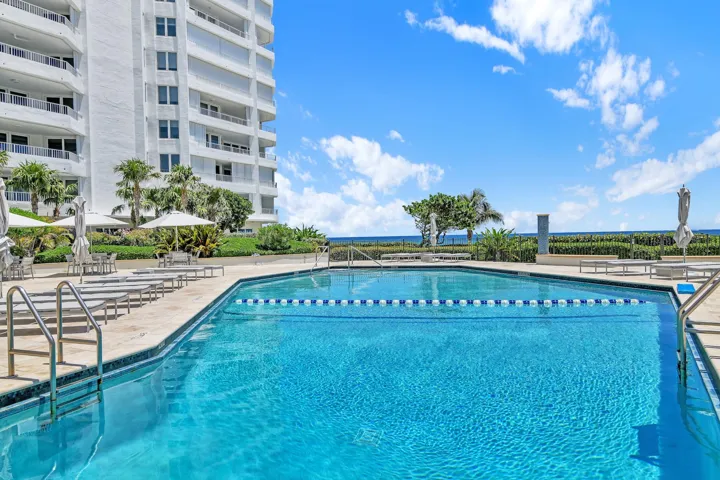 beach, pool, exterior South 10