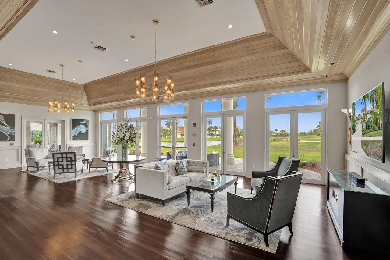 Clubhouse Lobby