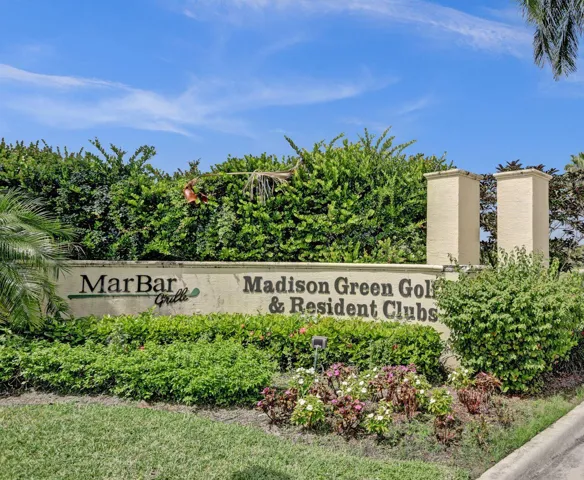 Community Amenities Entrance Sign