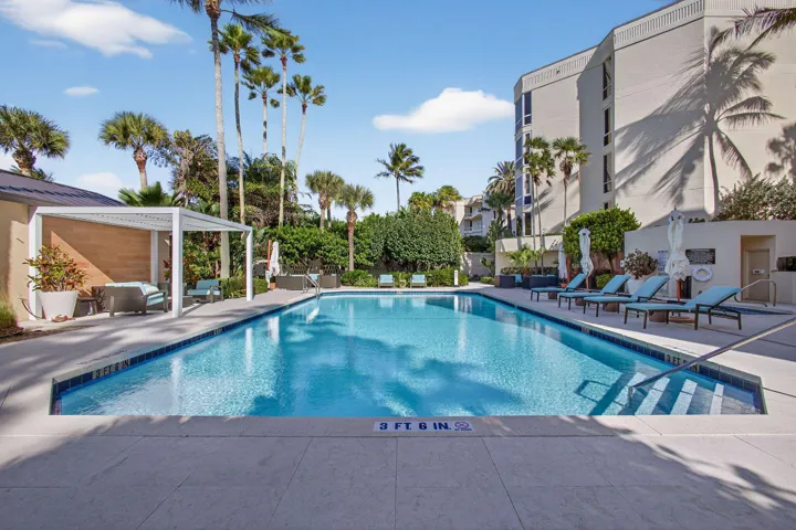 Ocean Isle pool