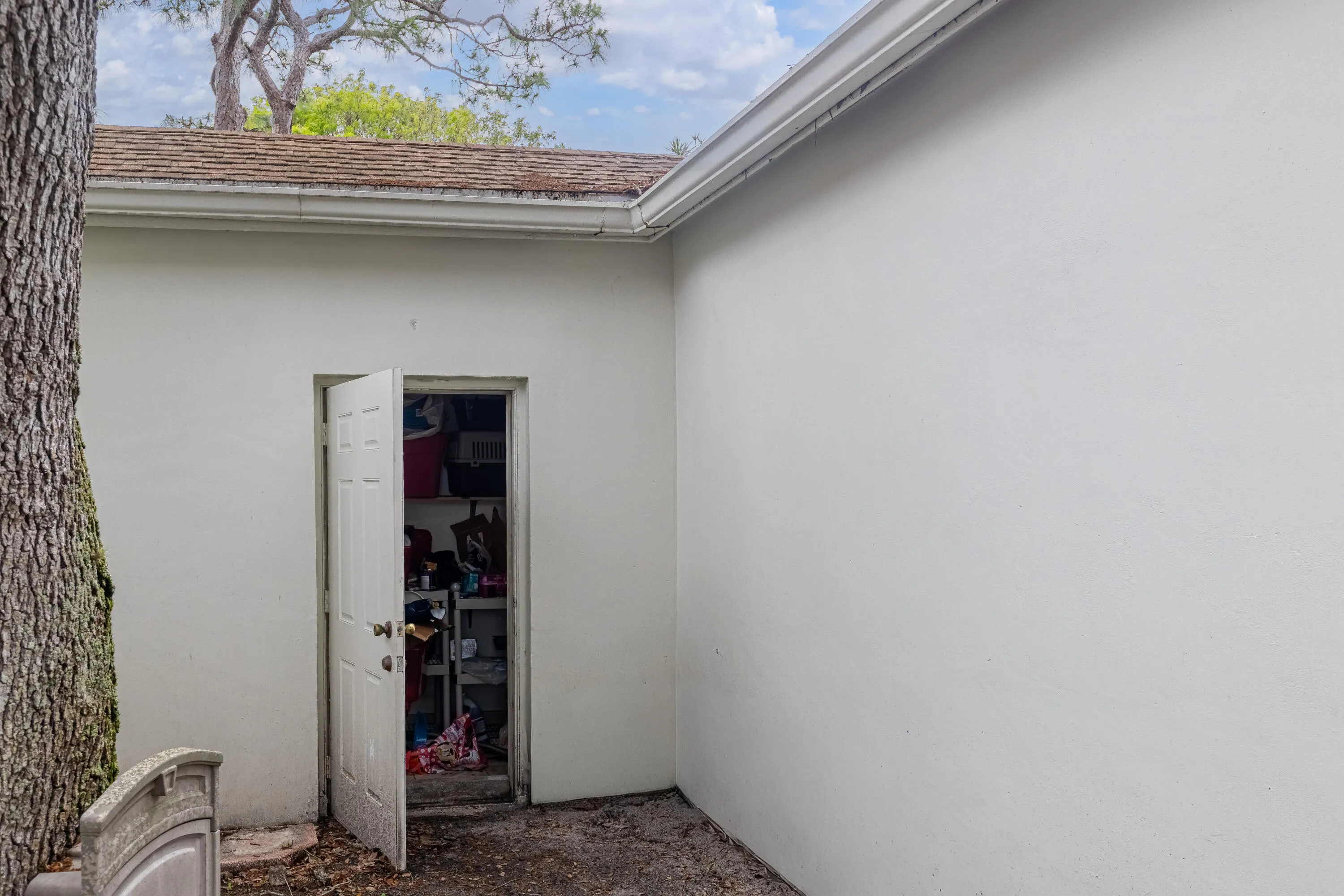 Front Home-Storage-B