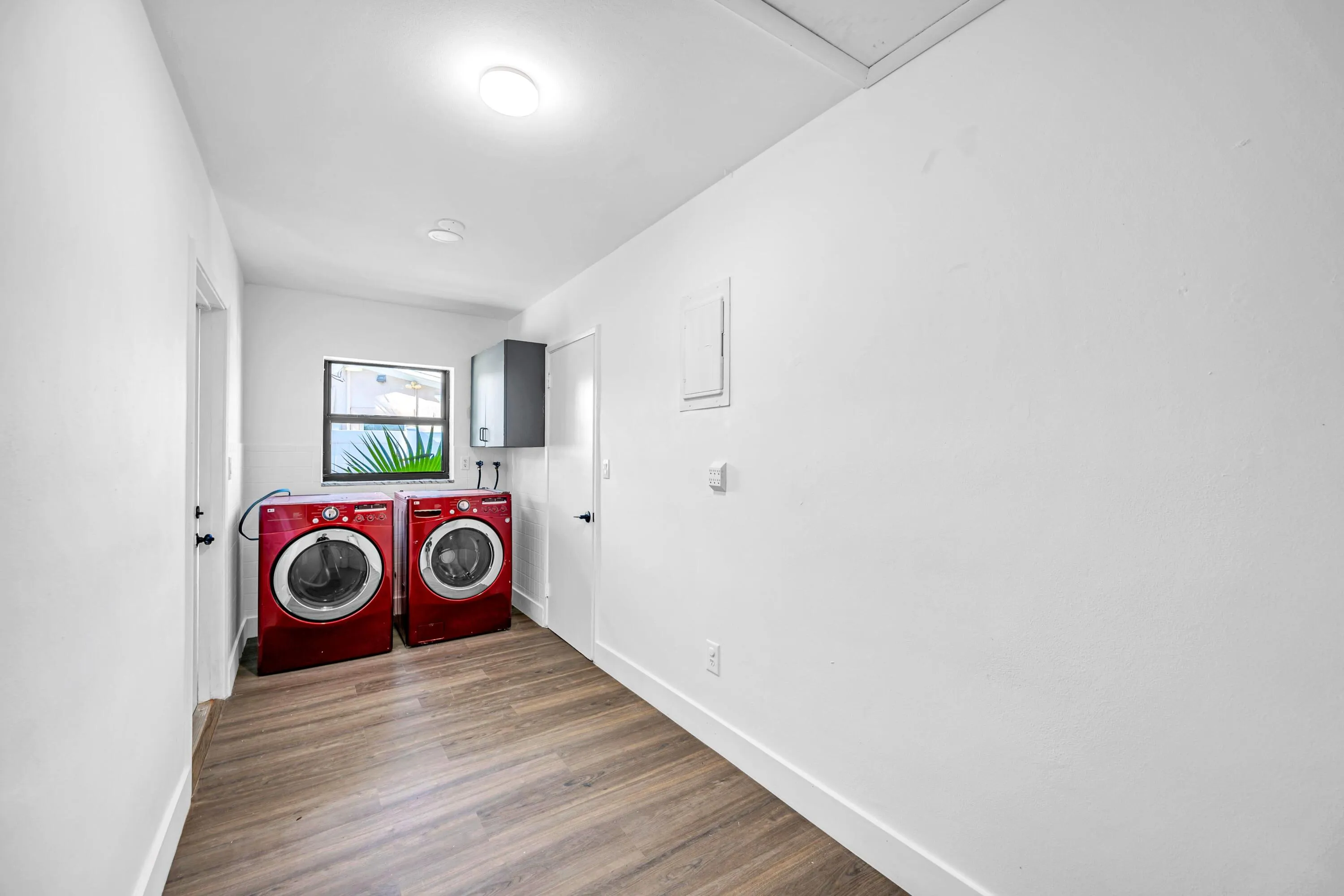 1120 SE 9TH ST--58