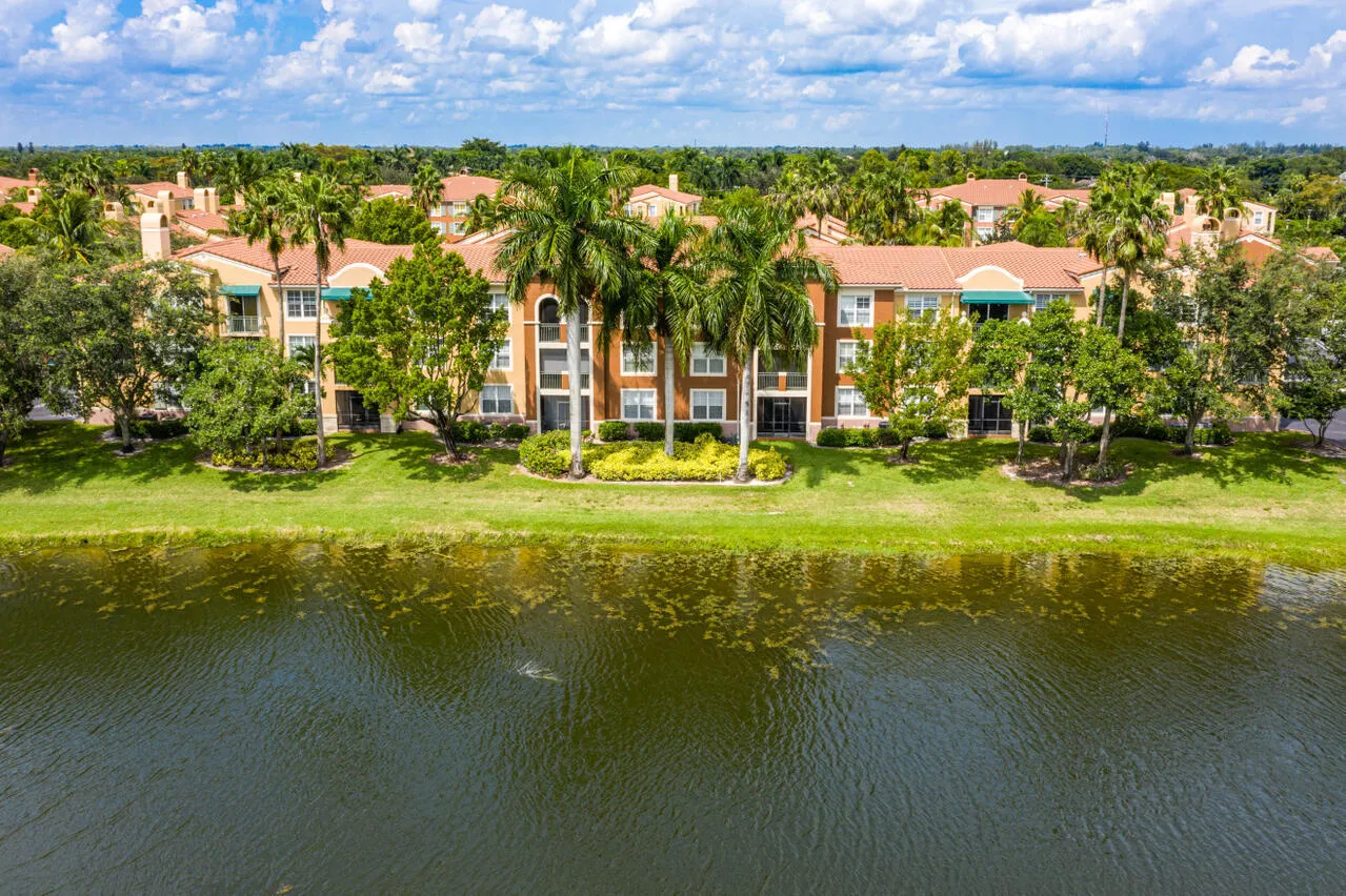 034-11730SaintAndrewsPlace-Wellington-FL