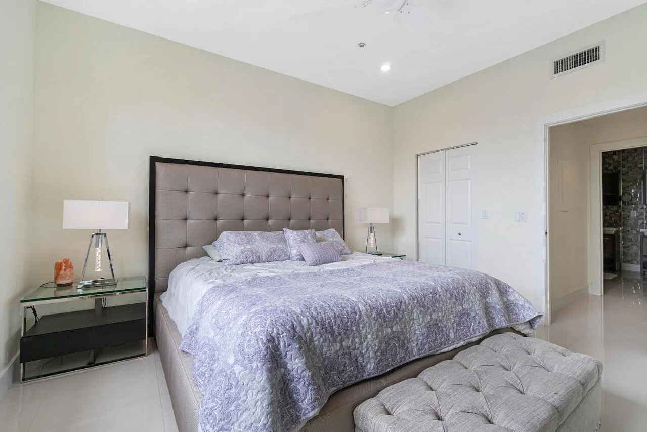 018-11730SaintAndrewsPlace-Wellington-FL