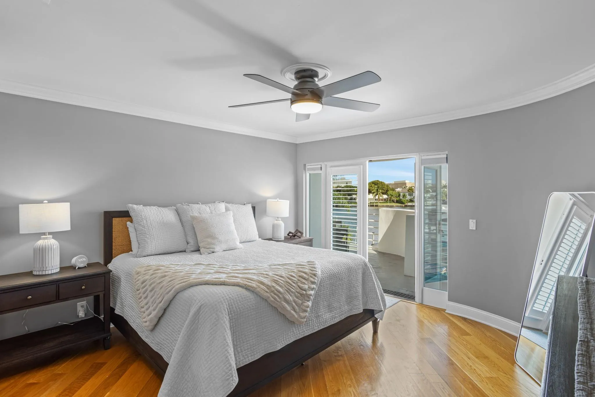 Guest bedroom