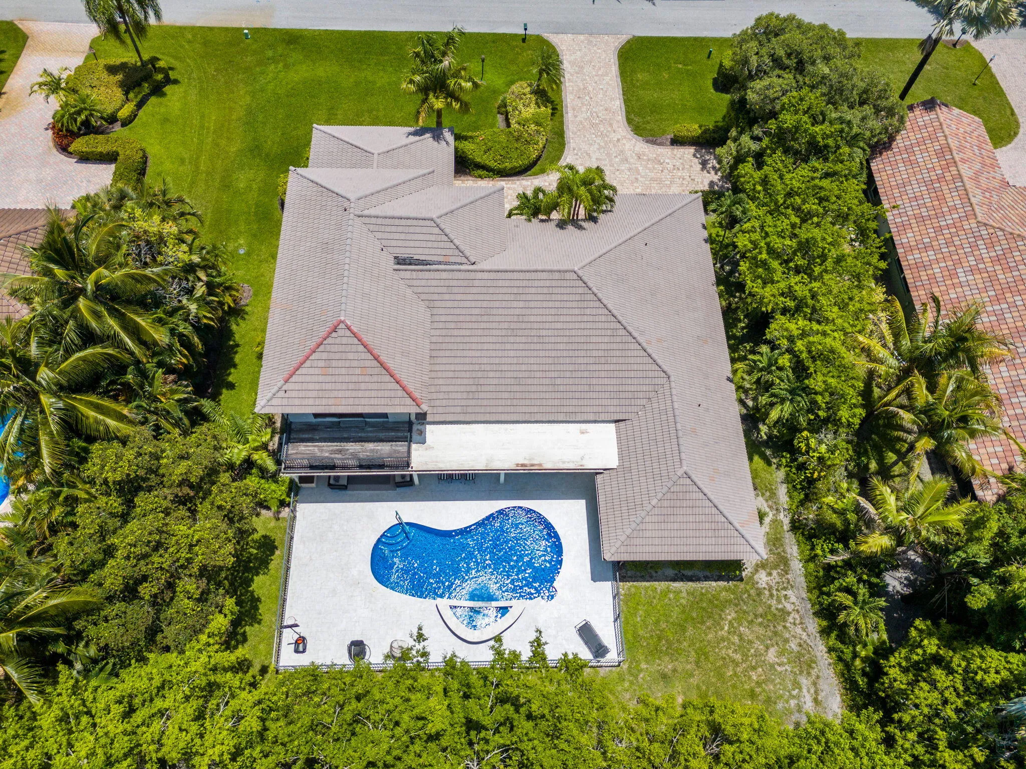 5-web-or-mls-DJI_20260715125358_0135_D