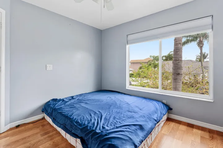 Upstairs Bedroom #3