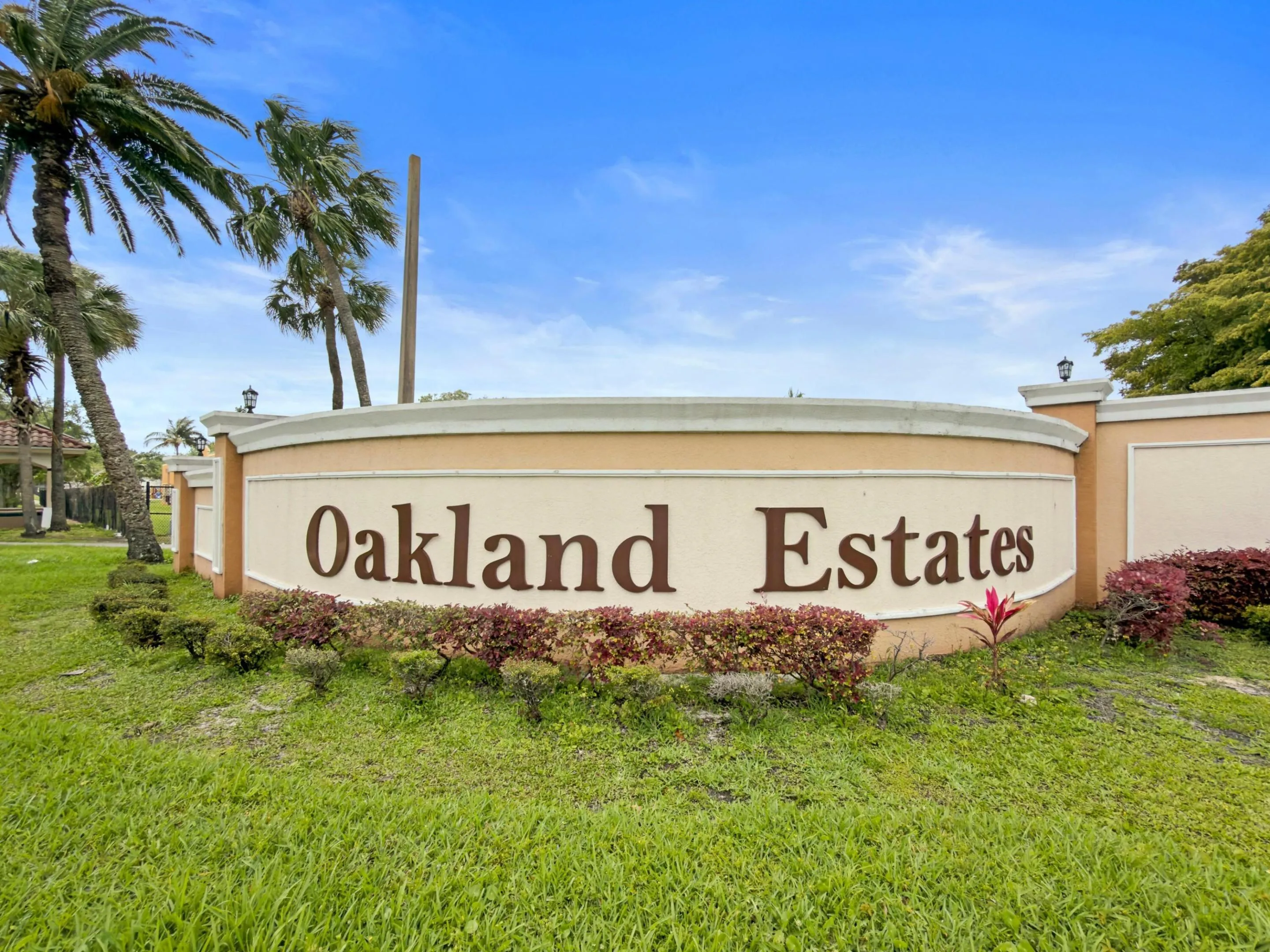 Oakland Estates