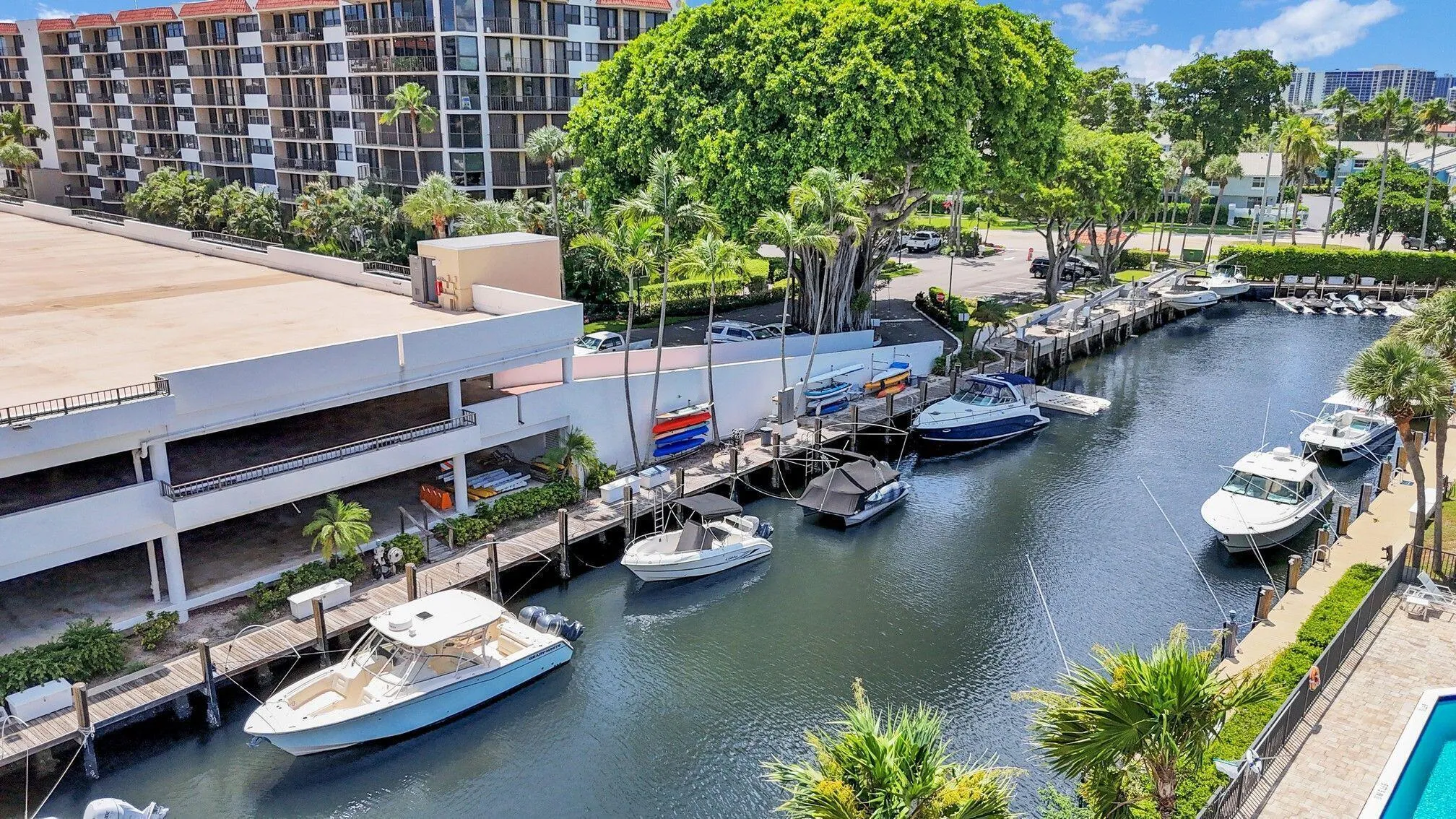 PB Arial 8-25 boats and canal pic