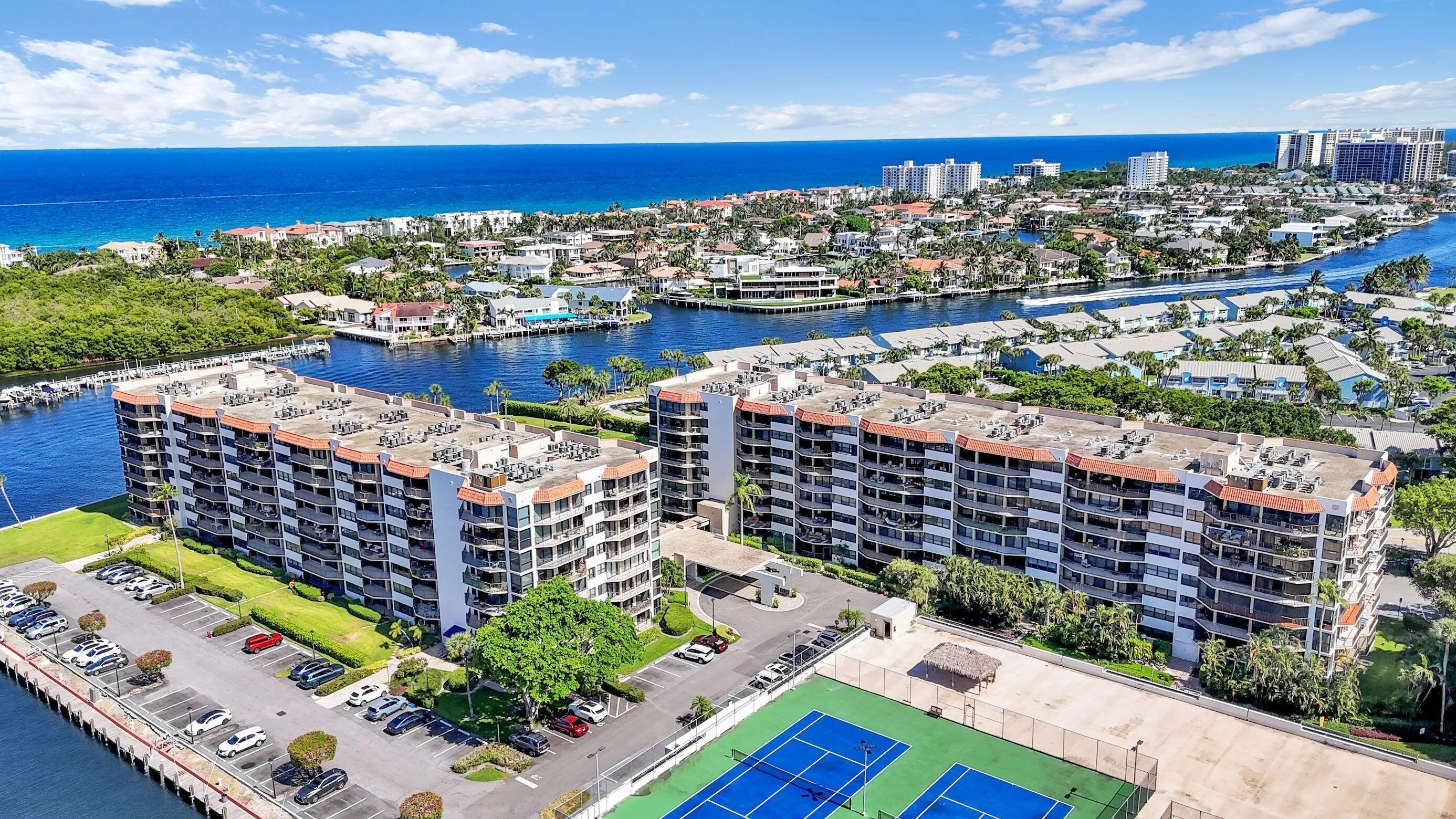 PB aerial intracoastal pool P and T pic